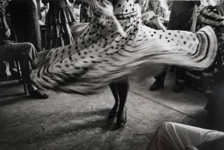 S-2916, Rock einer Tänzerin auf einem Jahrmarkt